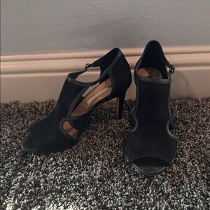 Audrey Brooke Black heels. Size 8